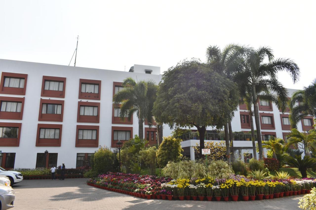 The Orchard Jharsuguda Exterior foto